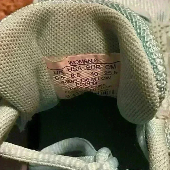 KSwiss Express Light Women's‎ Pickleball Shoes Size 8.5 - Picture 5 of 6